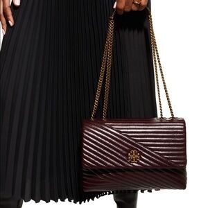 TORY BURCH Kira Quilted Convertible Chain Shoulder Bag